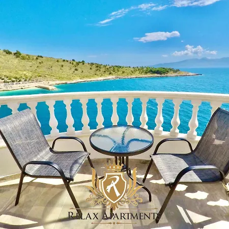 Alisja - Private Beach Hotell
