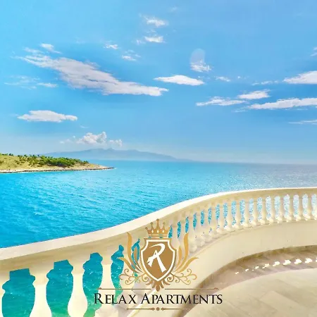 Alisja - Private Beach Hotell 4*
